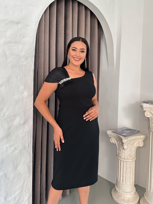 Omzu Saten Taşlı Abiye Elbise