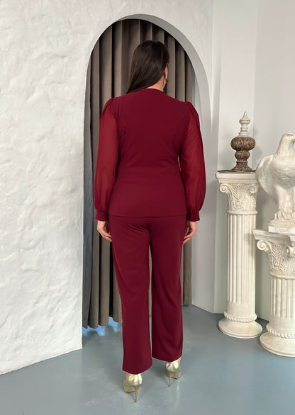 Broşlu Ceket Yaka Takım