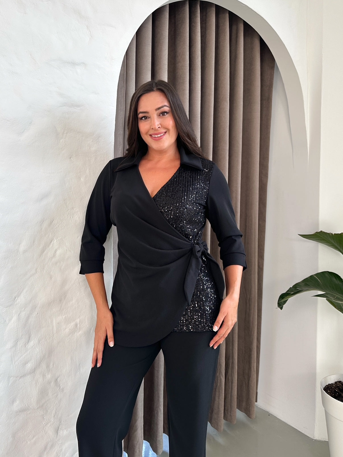 Yandan Payetli Uzun Kol Abiye Bluz