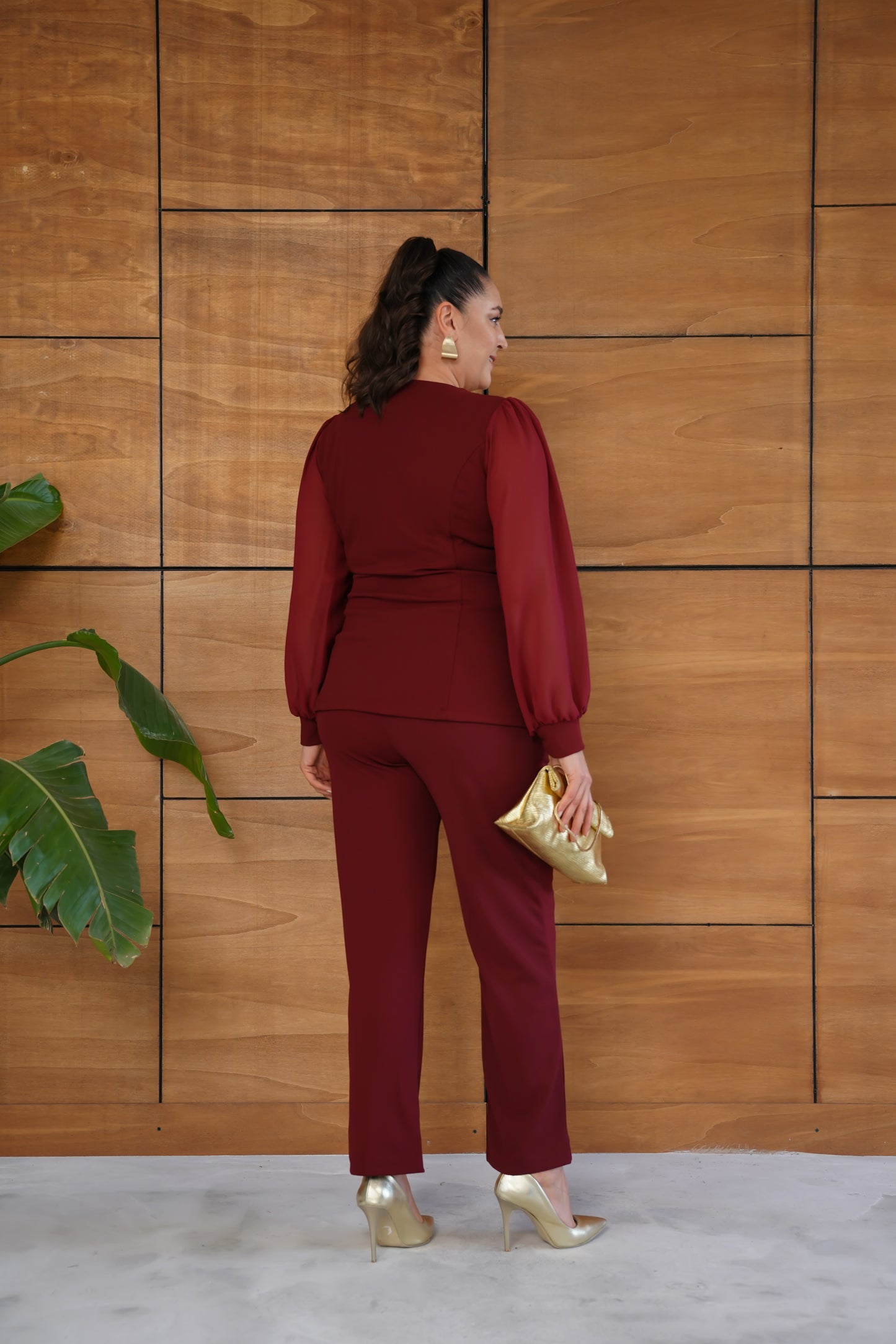 Çiçek Broş Detaylı Abiye Takım