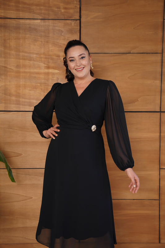 Gold Broşlu Şifon Abiye Elbise