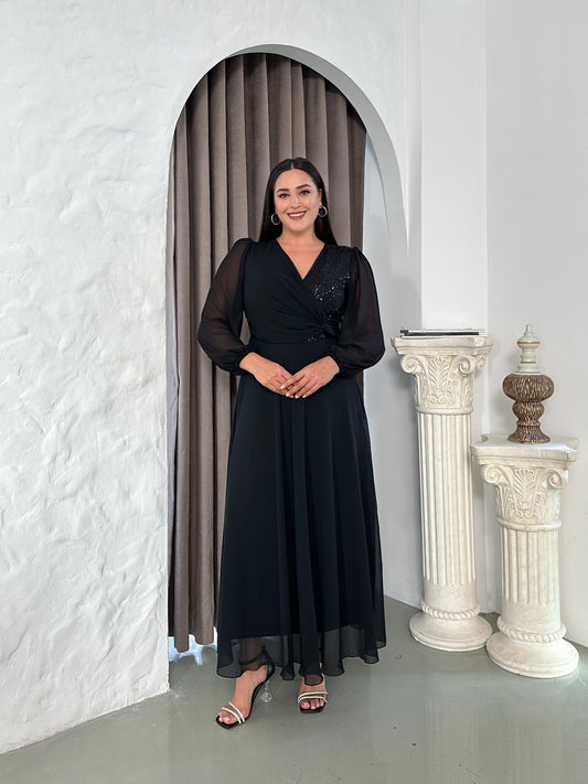 Uzun Kol Yandan Payetli Abiye Elbise